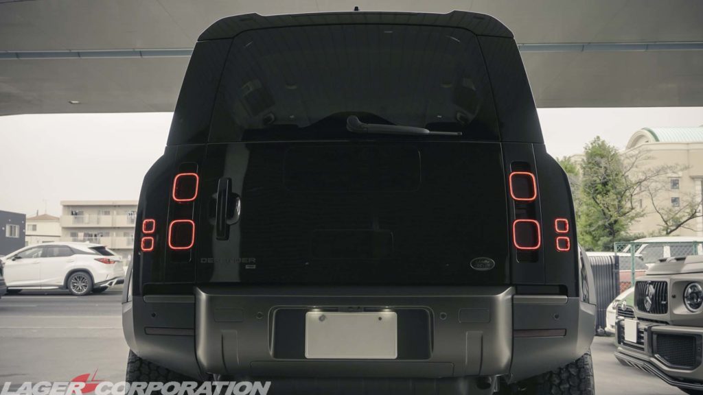 Newディフェンダー 背面スムージングパネル完成！ – LAGER BLOG